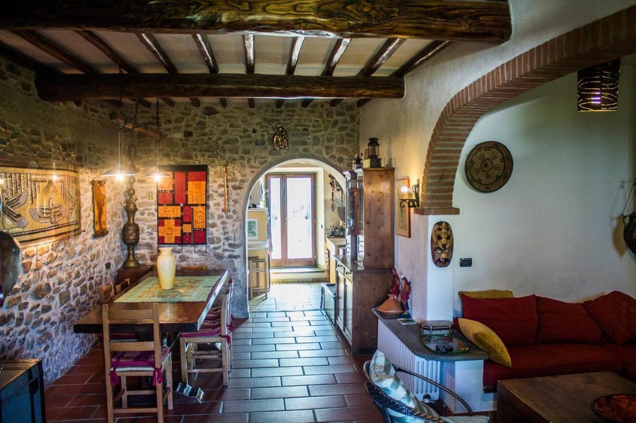 Tuscan Hills Near Florence - Stone House 비키오 외부 사진